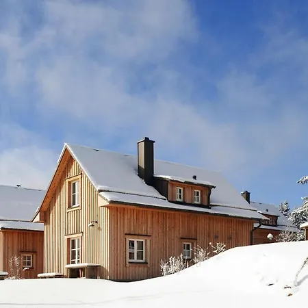 別荘 Holiday Homes,